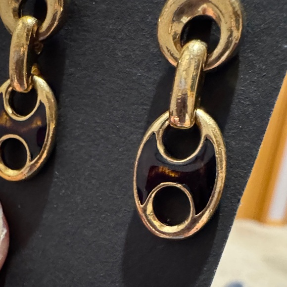 Gold Link Earrings - Picture 5 of 7